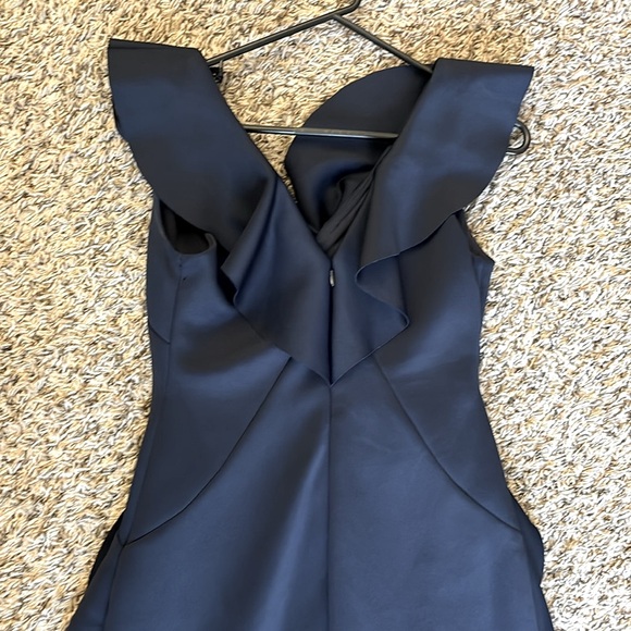 Jessica Howard Ruffled V Neck Navy 
Scuba Gown Size 4P - Picture 9 of 14